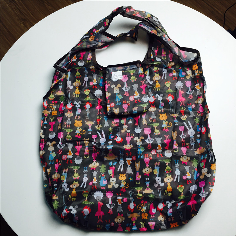 Folding shopping bags fashion bags to buy Caibao high-capacity portable bag trumpet3
