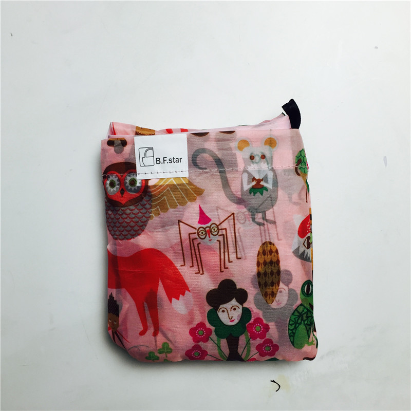 Folding shopping bags fashion bags to buy Caibao high-capacity portable bag trumpet2
