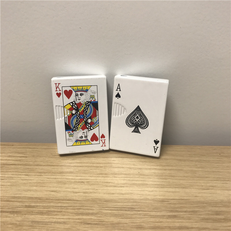 A poker creative personality and creative gifts for wind lighter1