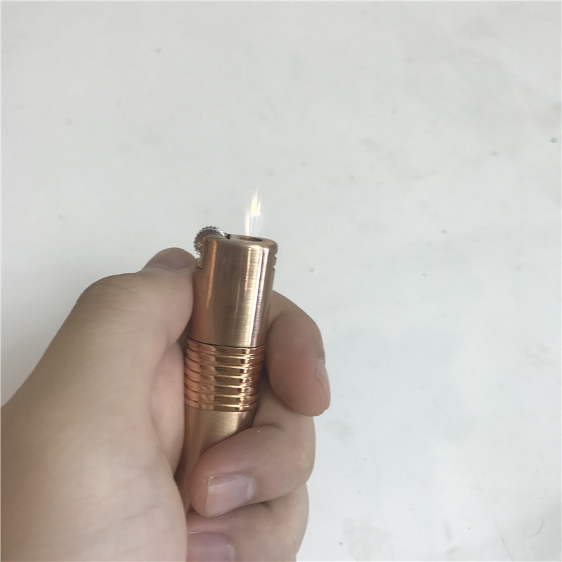 Characteristic modeling lighter, creative personality, windproof, golden lighter.3