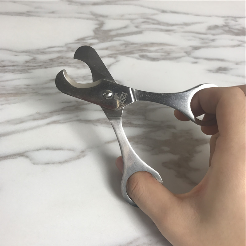 Vogue portable cigar scissors3