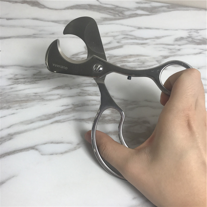 Vogue portable cigar scissors3