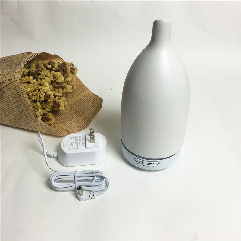 Ceramic aromatherapy humidifier HP-2011