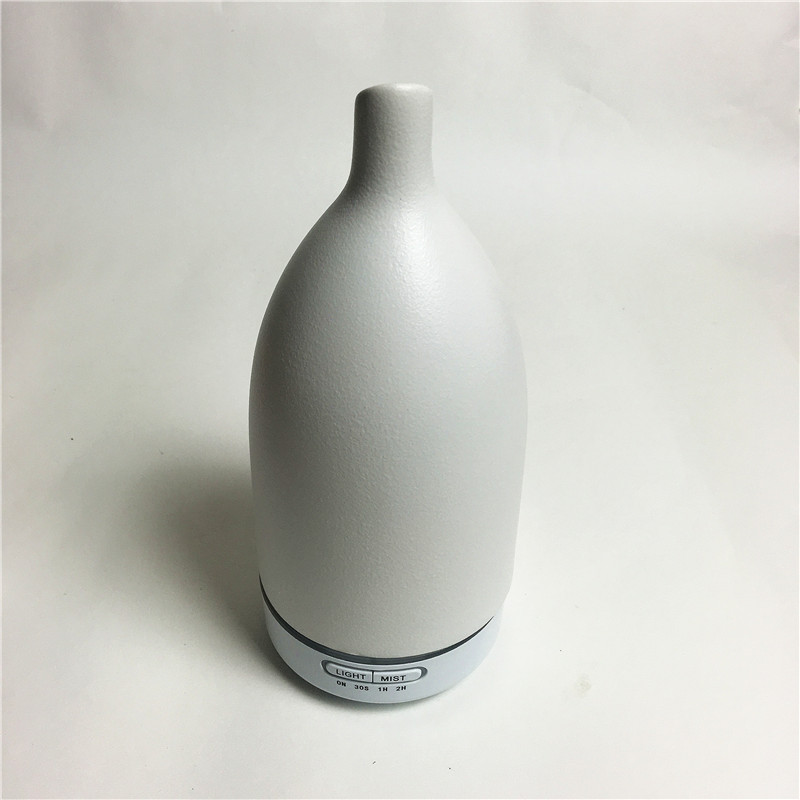 Ceramic aromatherapy humidifier HP-2012