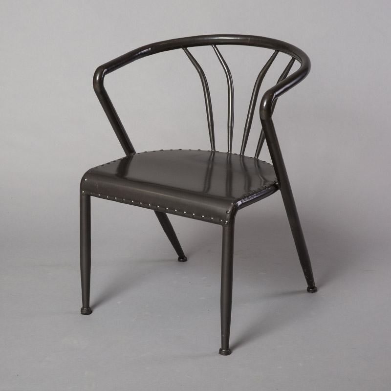 Antique iron chair2