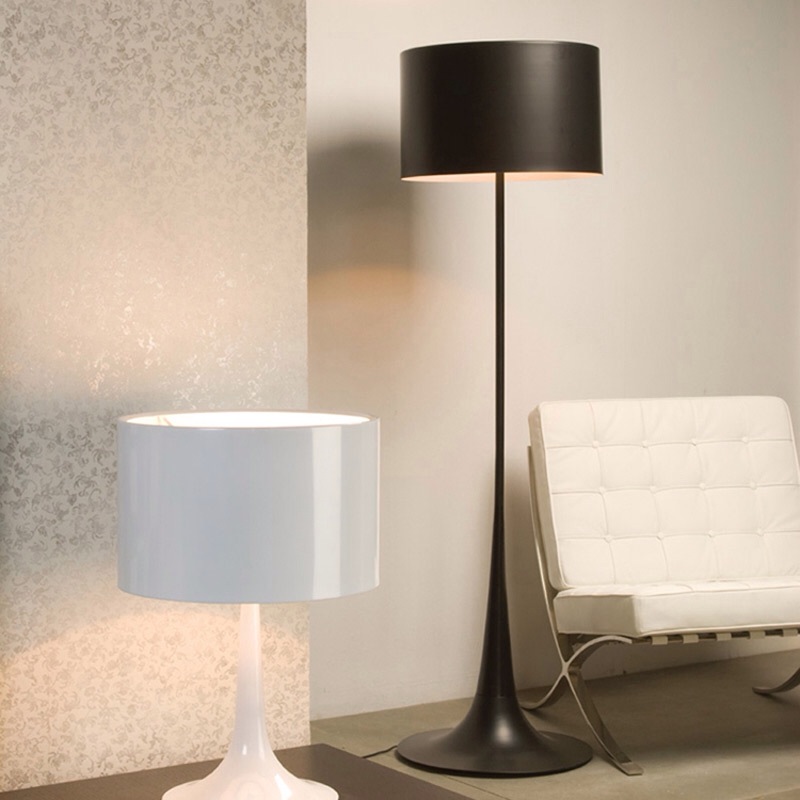 Nordic IKEA modern simple wind floor lamp K-3003 black and white two color optional living room bedside floor lamp2