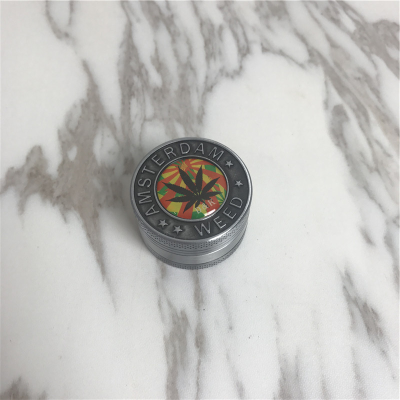 Vogue portable smoke grinder2