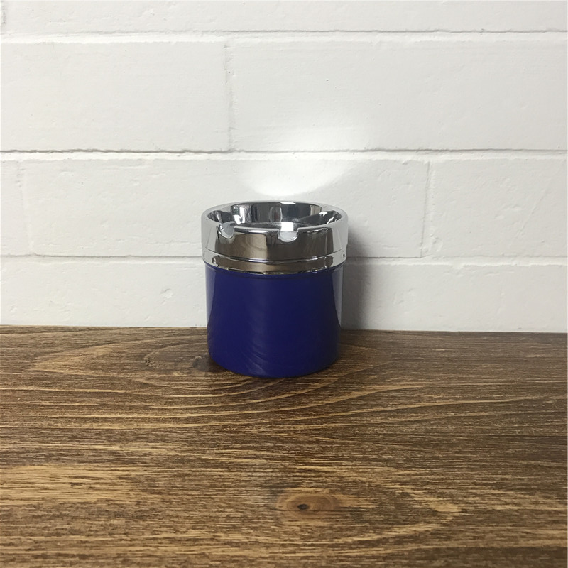 Stylish and creative portable ashtray1