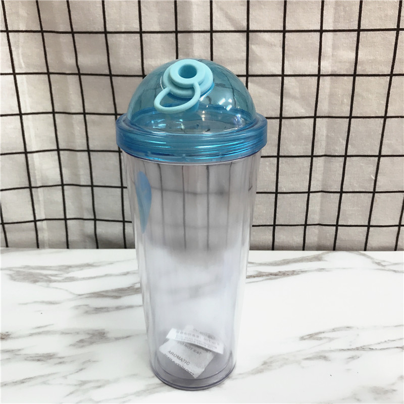 Simple business vehicle suction cup, convenient cup cover, carry cup, creative travel cup.2