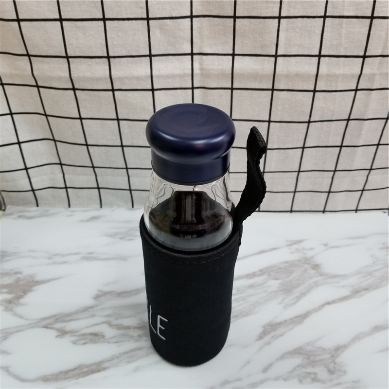 Simple business car glass, convenient cup cover, carry cups, creative travel cups.2