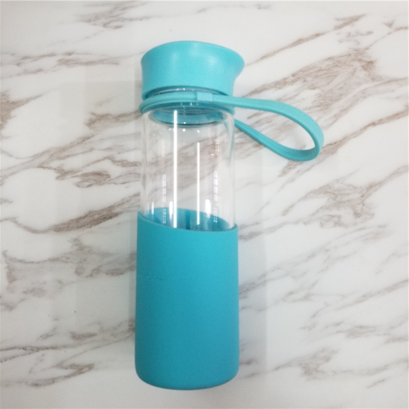 Simple business car glass, convenient cup cover, carry cups, creative travel cups.3