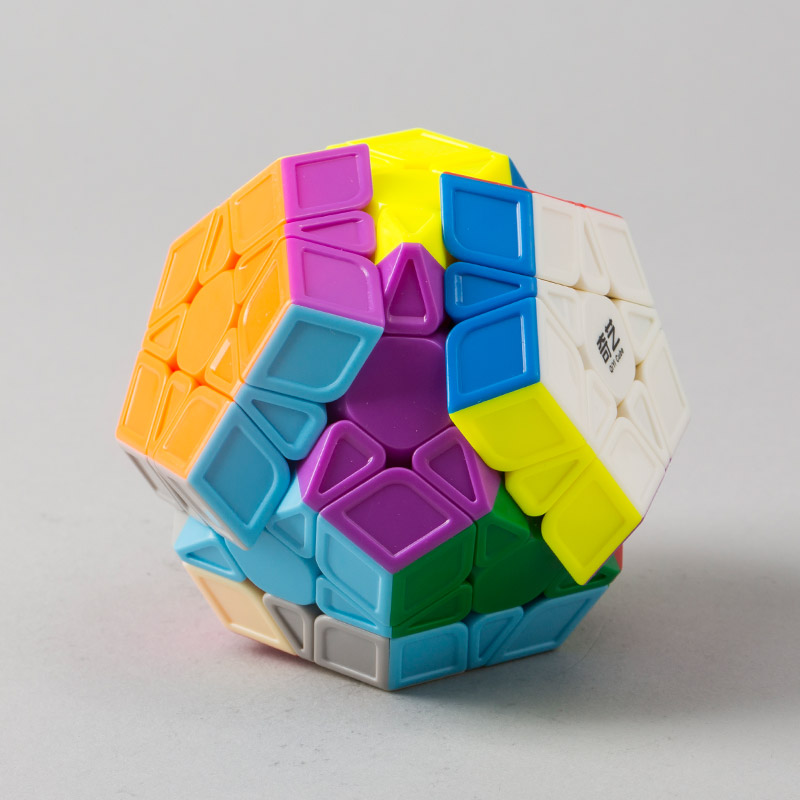 Qi Heng five magic cube color3