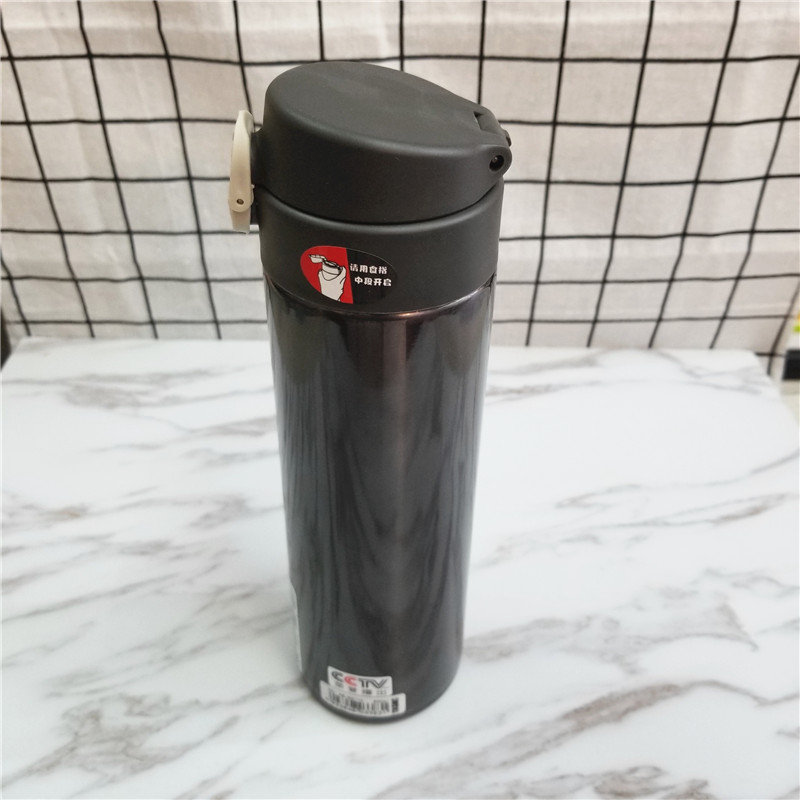 Simple business vehicle thermal insulation Cup, convenient cup cover, carry on cup, creative travel cup.3