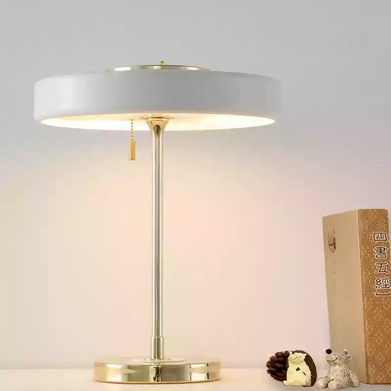 Iron and glass table lamp TD-2001 white lamp1