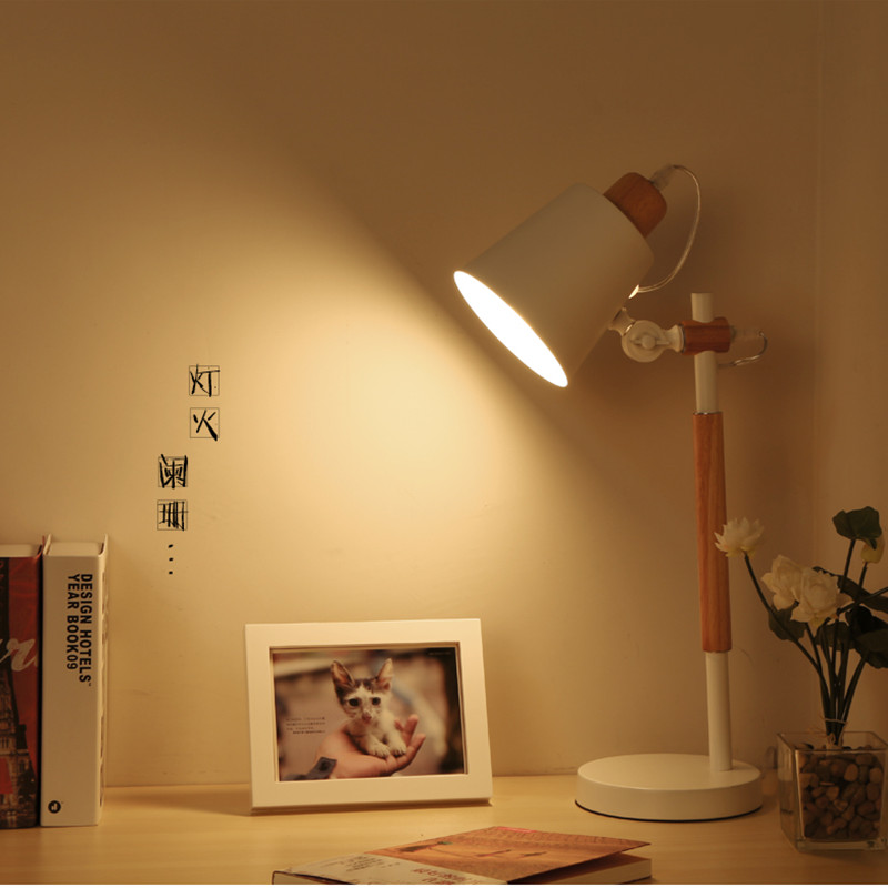 Simple practical desk lamp TD-2031 white study bedroom living room lamp3