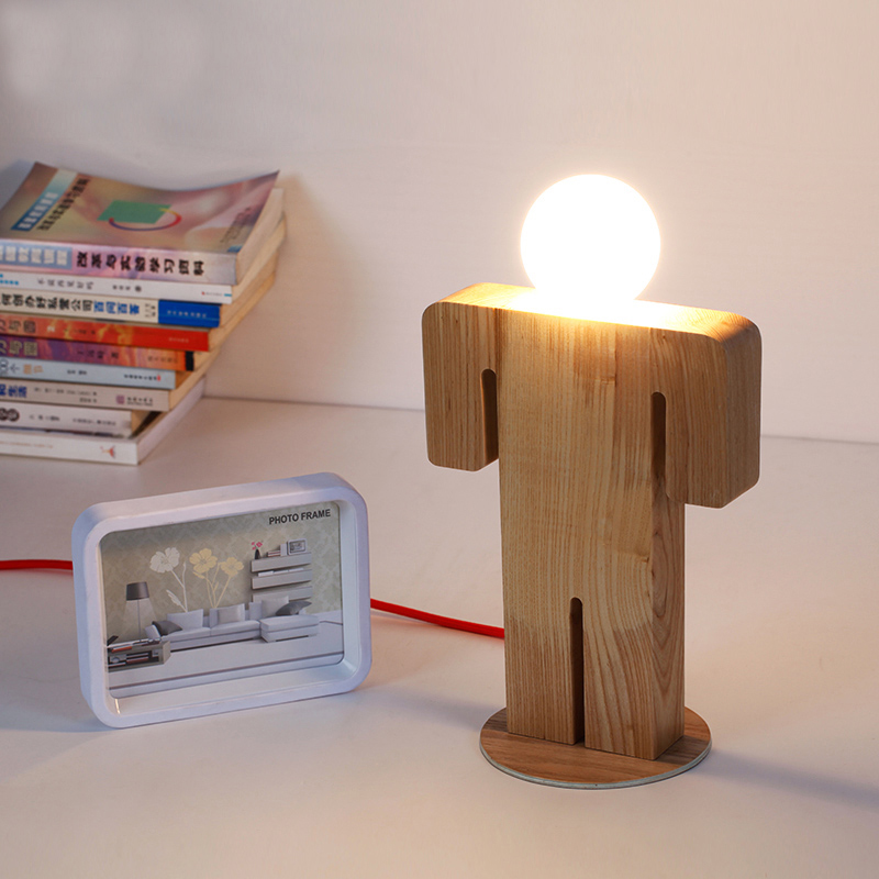 Creative fashion practical lamp TD-2025 boy table lamp bedroom study living room lamp3