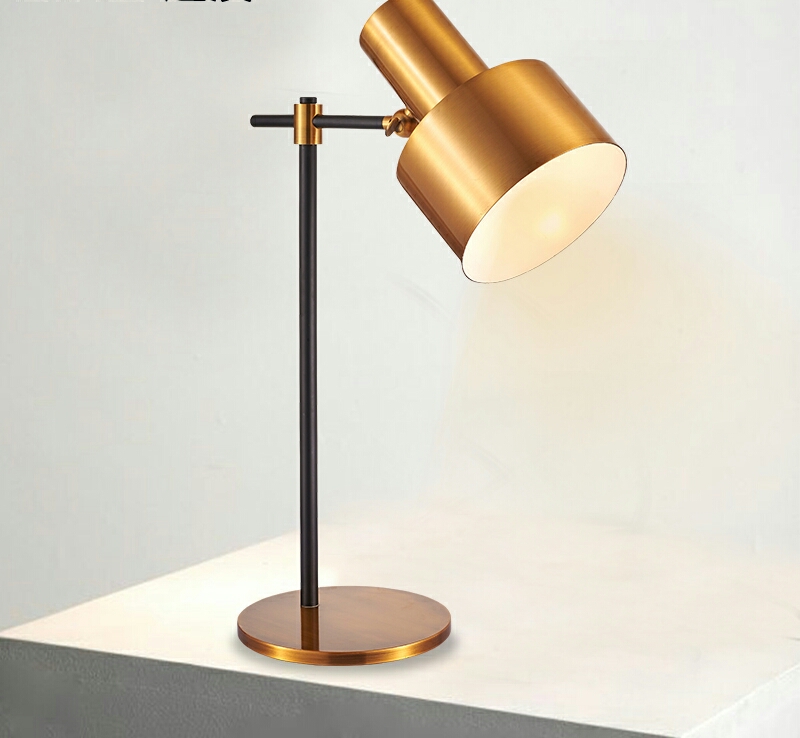 Fashion simple iron desk lamp TD-2054 living room bedroom study lamp2