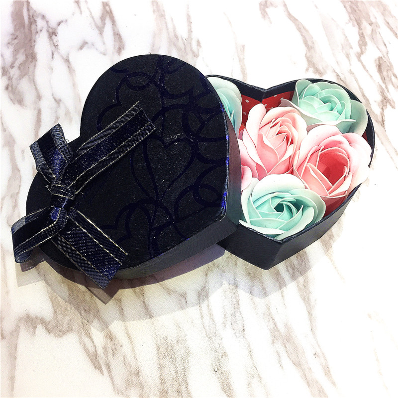 Christmas gifts, girls gifts, heart-shaped rose simulation flowers2