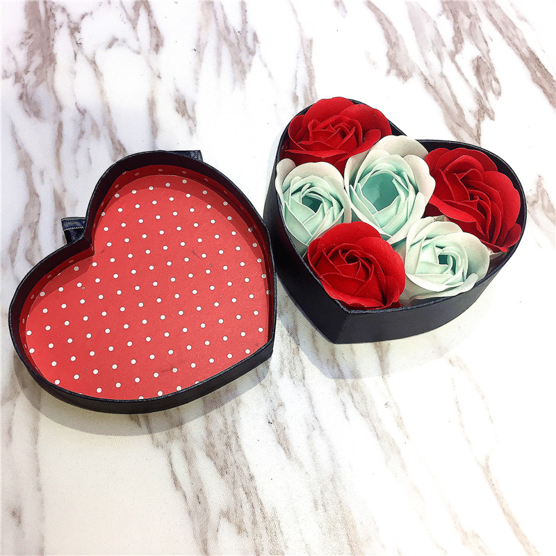 Christmas gifts, girls gifts, heart-shaped rose simulation flowers1