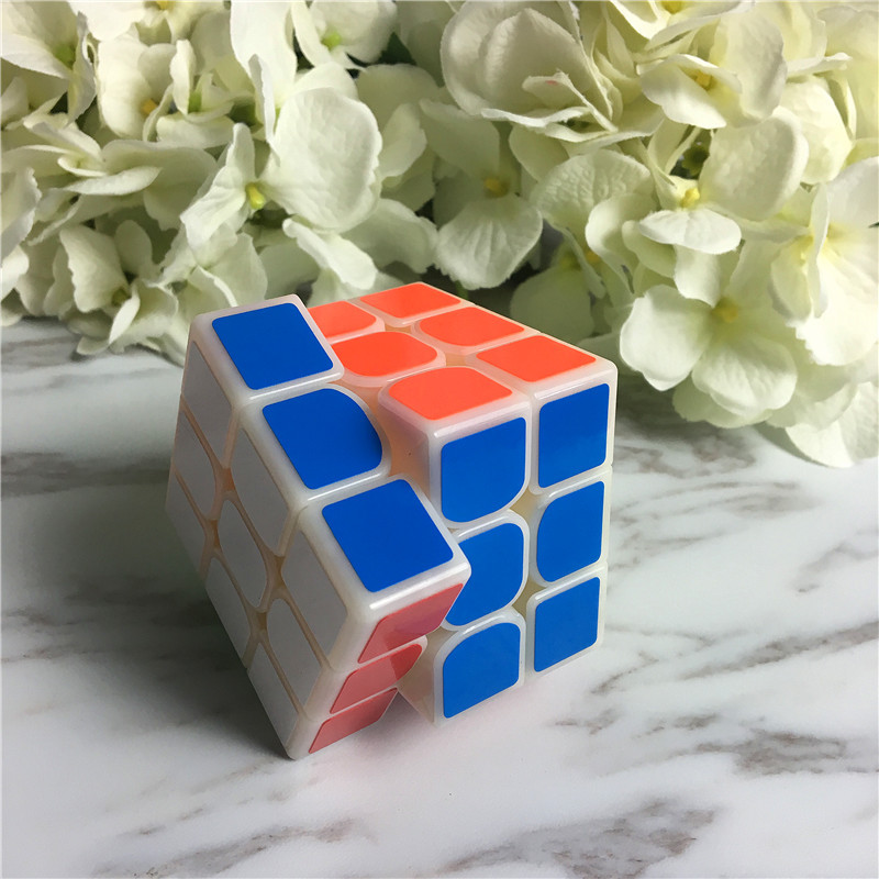 A radius of three order 3X3X3 (transparent cube edge)3