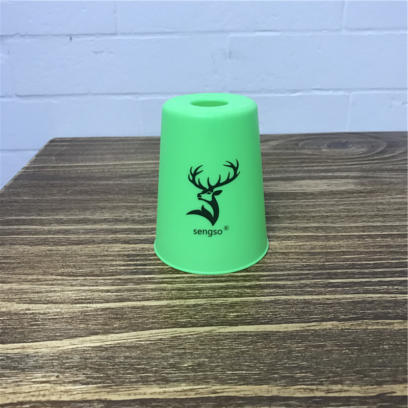Quick folding cup3